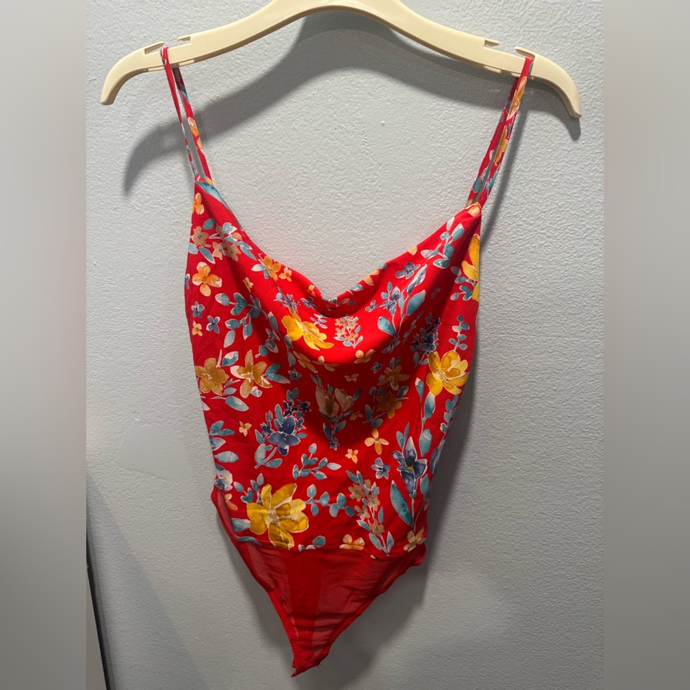 NWT Lulus Bodysuit - Picture 6 of 9
